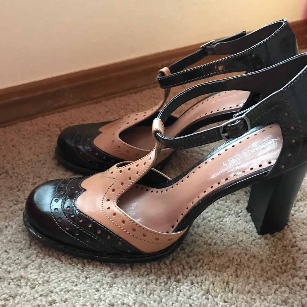 Nine West Brown Heels!